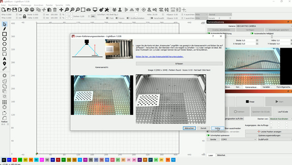 Das Justieren der Kamera mit der Hilfsschablone